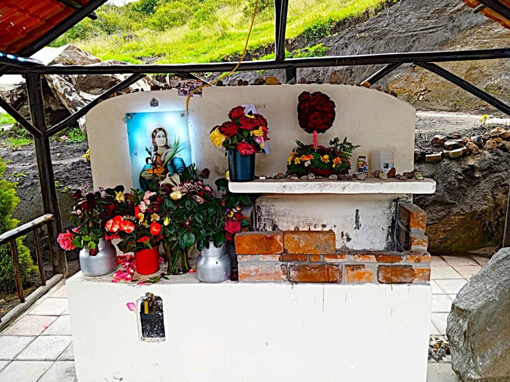 Gruta de la Virgen whatsapp image 2025 11 30 at 11.17.25 (2)