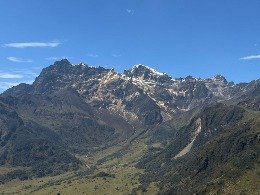 Home whatsapp image 2025 12 08 at 12.30.56 pm convertido a pequeño